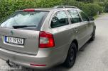 2011 Skoda OCTAVIA stasjonsvogn 105,hk 157200km repobjekt.
