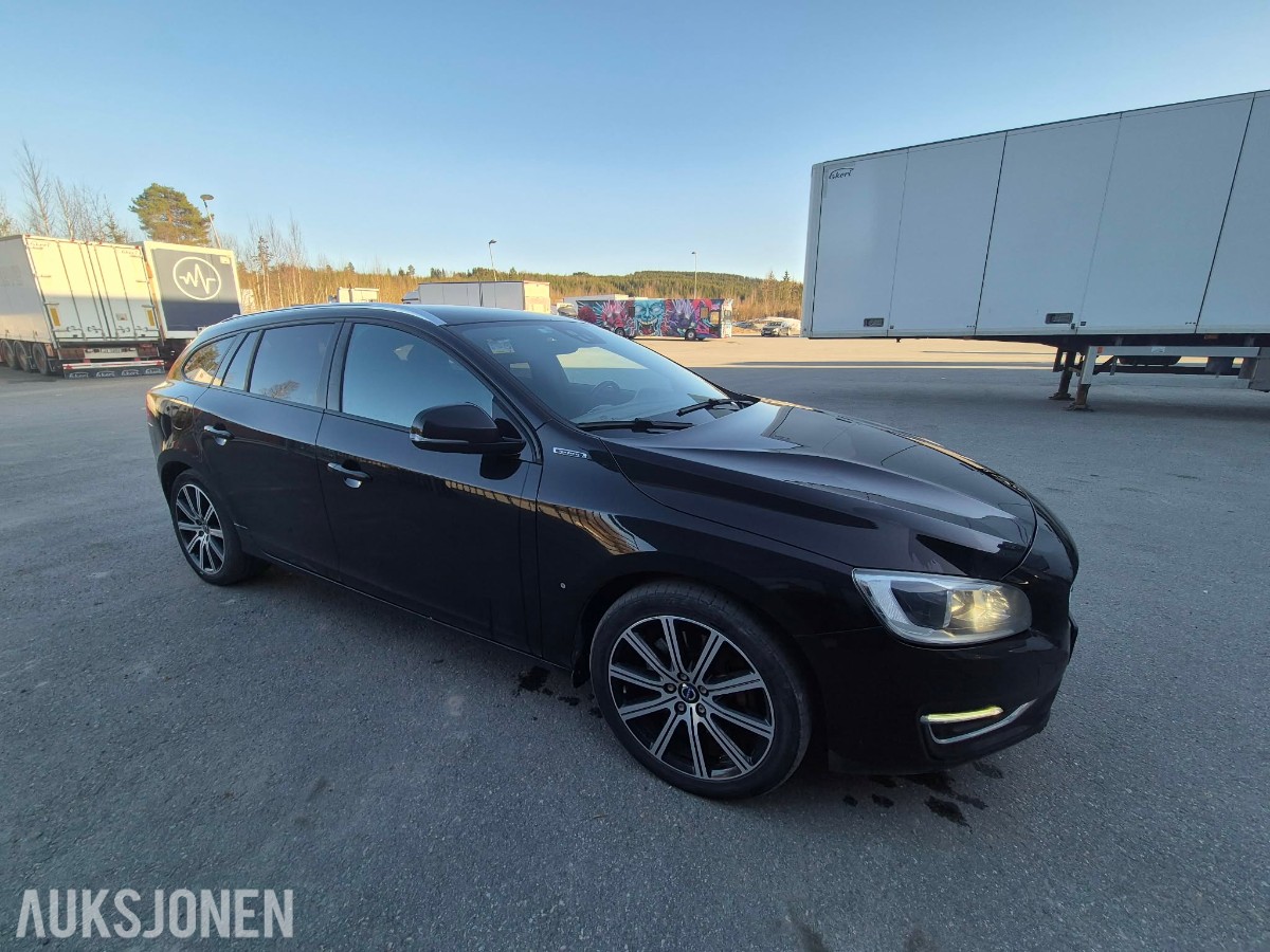 2018 Volvo V60 2.4-220 D AWD 217000km ladbar hybrid Eu godkjent