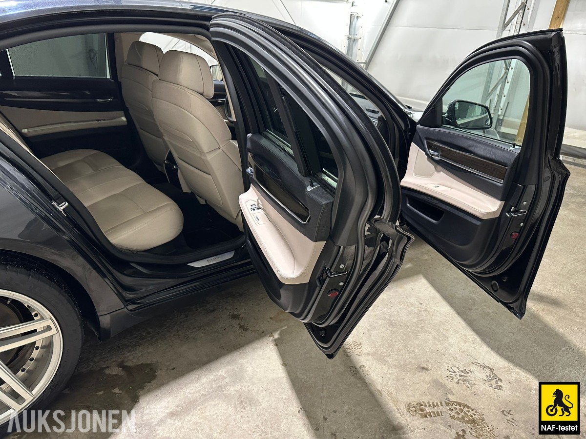 2010 BMW 740D XDRIVE 306 HK AUT ACC VARMER KAMERA HEAD-UP