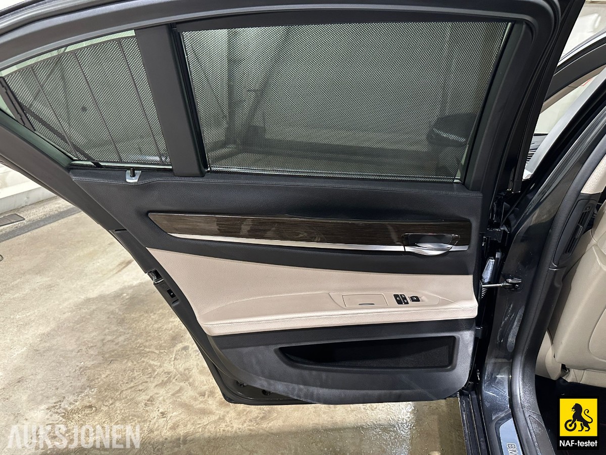 2010 BMW 740D XDRIVE 306 HK AUT ACC VARMER KAMERA HEAD-UP