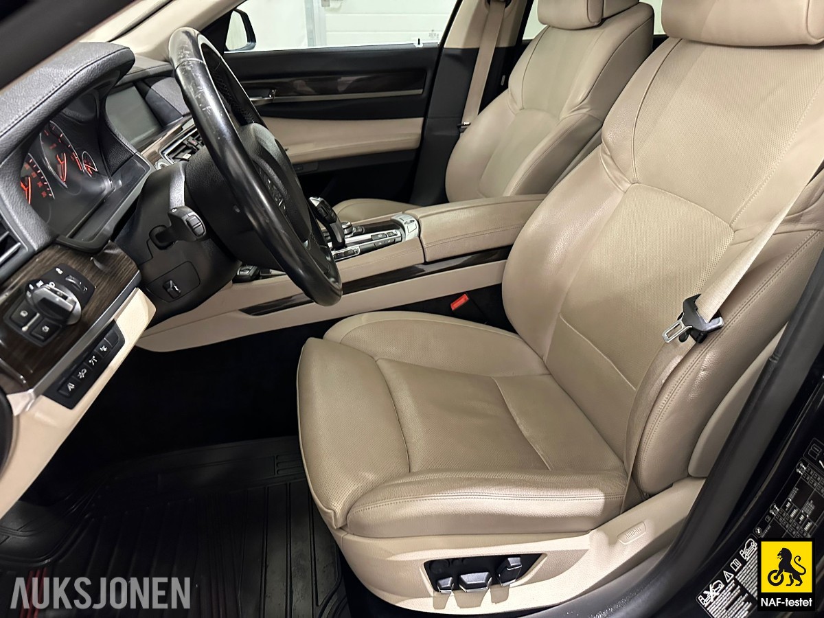 2010 BMW 740D XDRIVE 306 HK AUT ACC VARMER KAMERA HEAD-UP