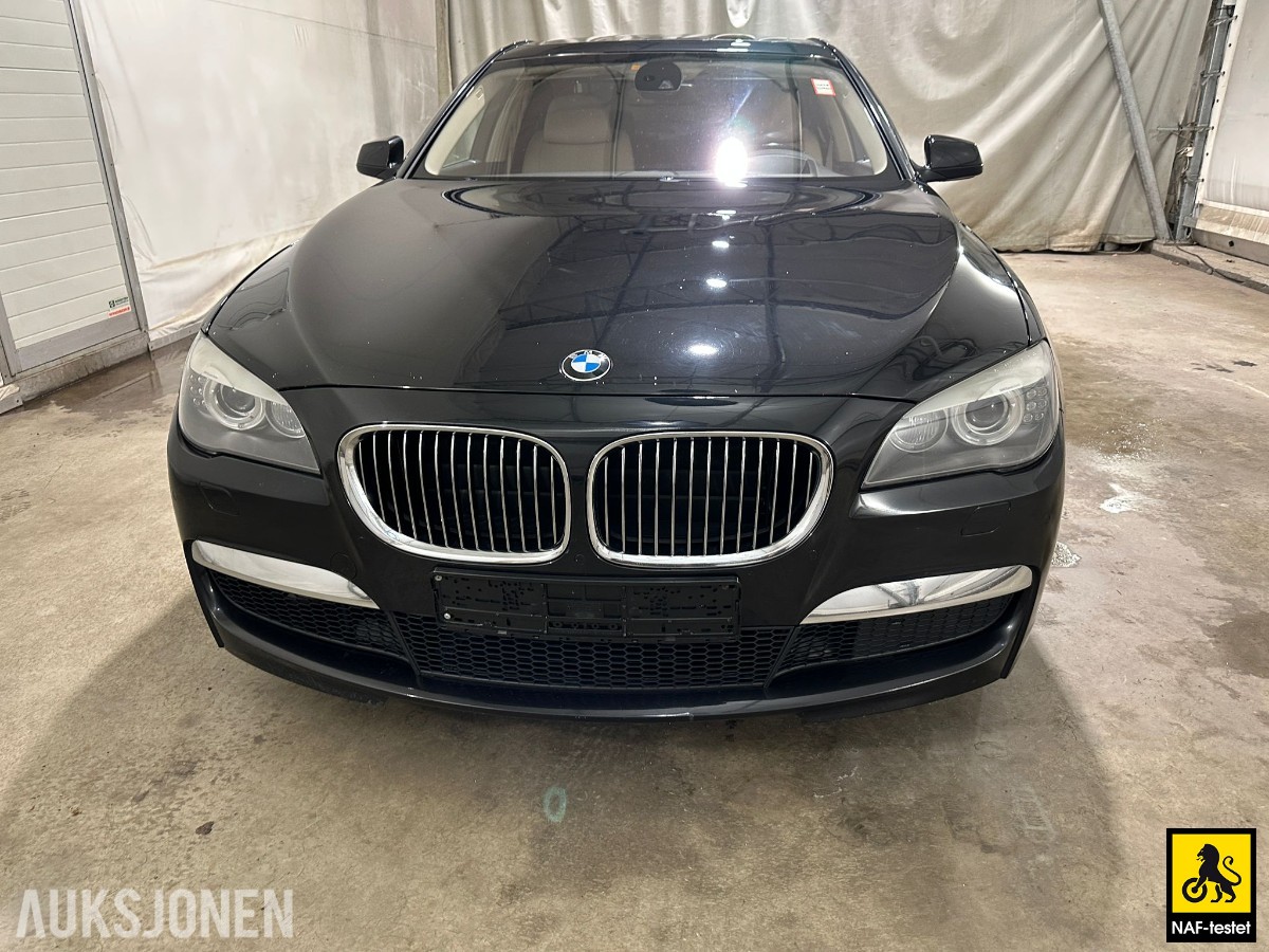 2010 BMW 740D XDRIVE 306 HK AUT ACC VARMER KAMERA HEAD-UP
