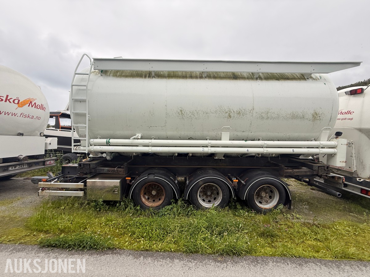 2004 Auka PHV 24-c containerkjerre m/ bulkcontainer
