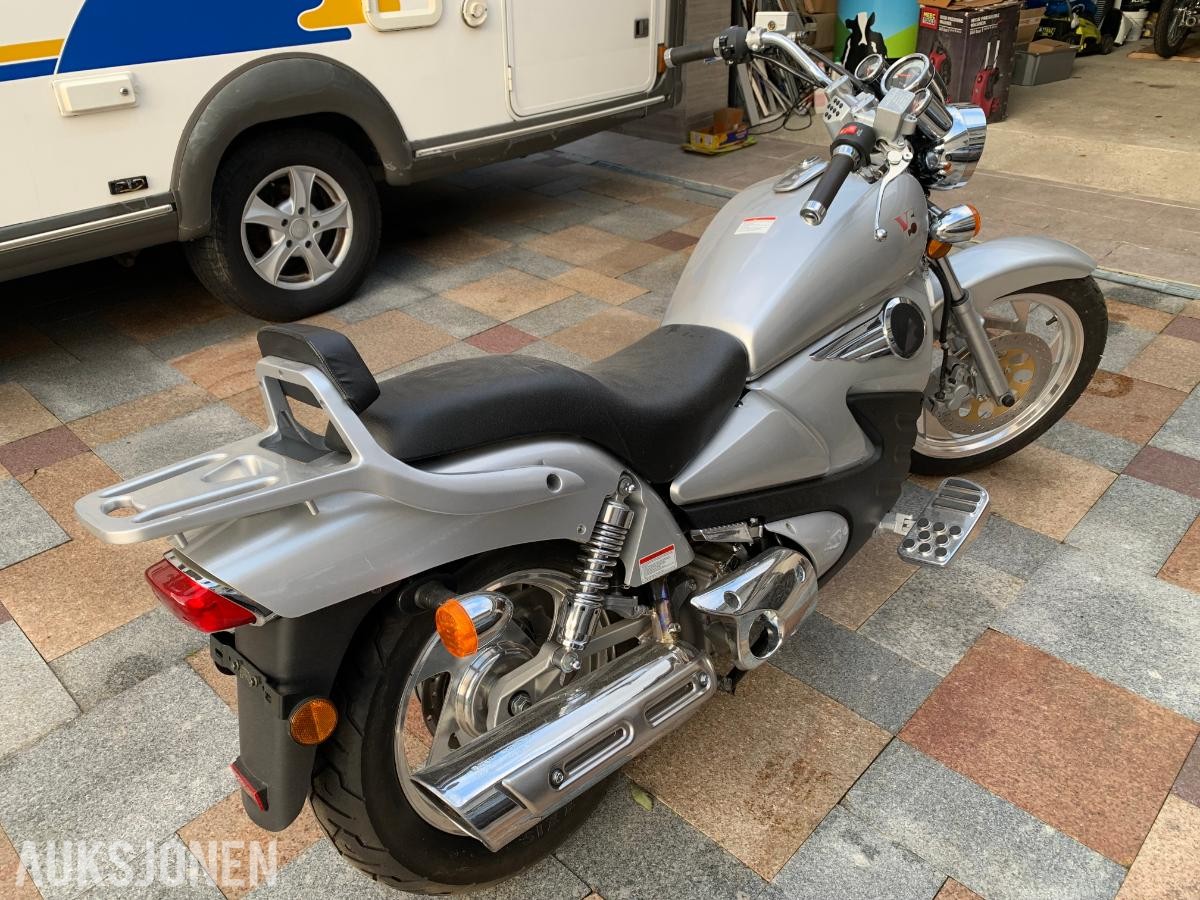 2006 CFMOTO V5 - Automat