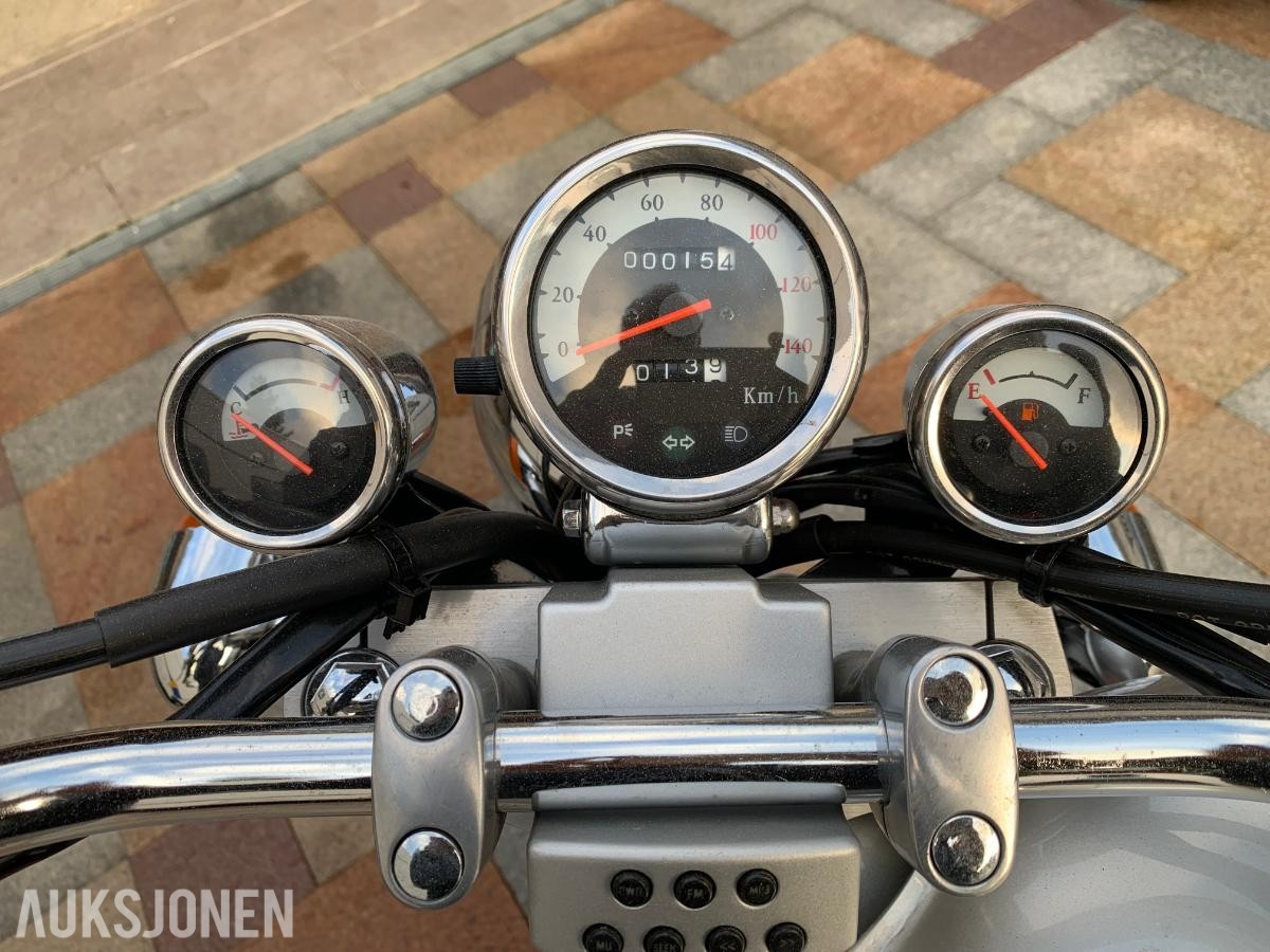 2006 CFMOTO V5 - Automat