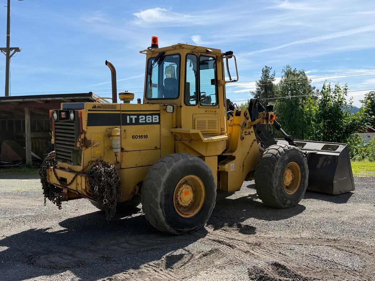 1987 Cat IT28B hjullaster med skuffe