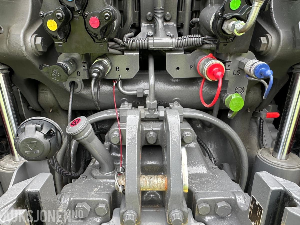 2024 Fendt 728 Vario Gen 7 Traktor, 920 timer