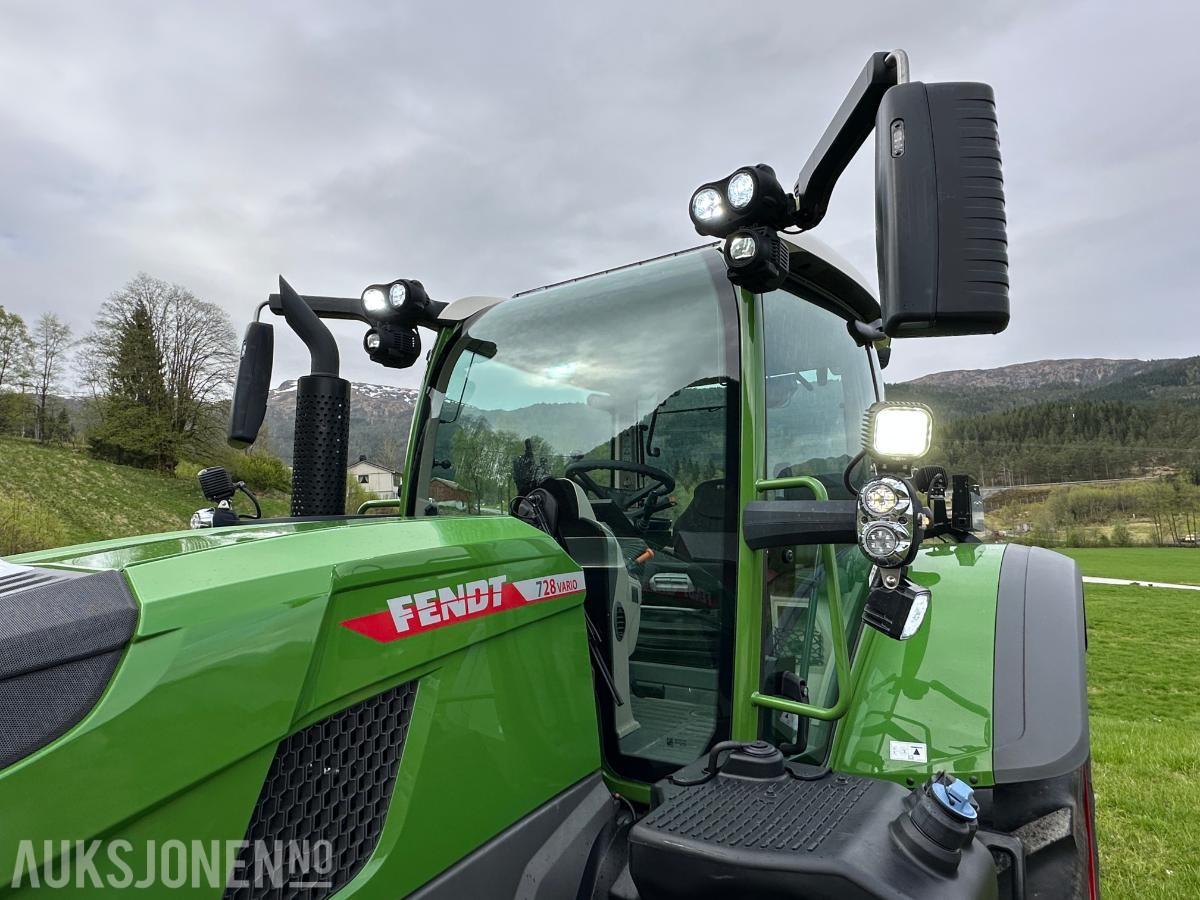2024 Fendt 728 Vario Gen 7 Traktor, 920 timer