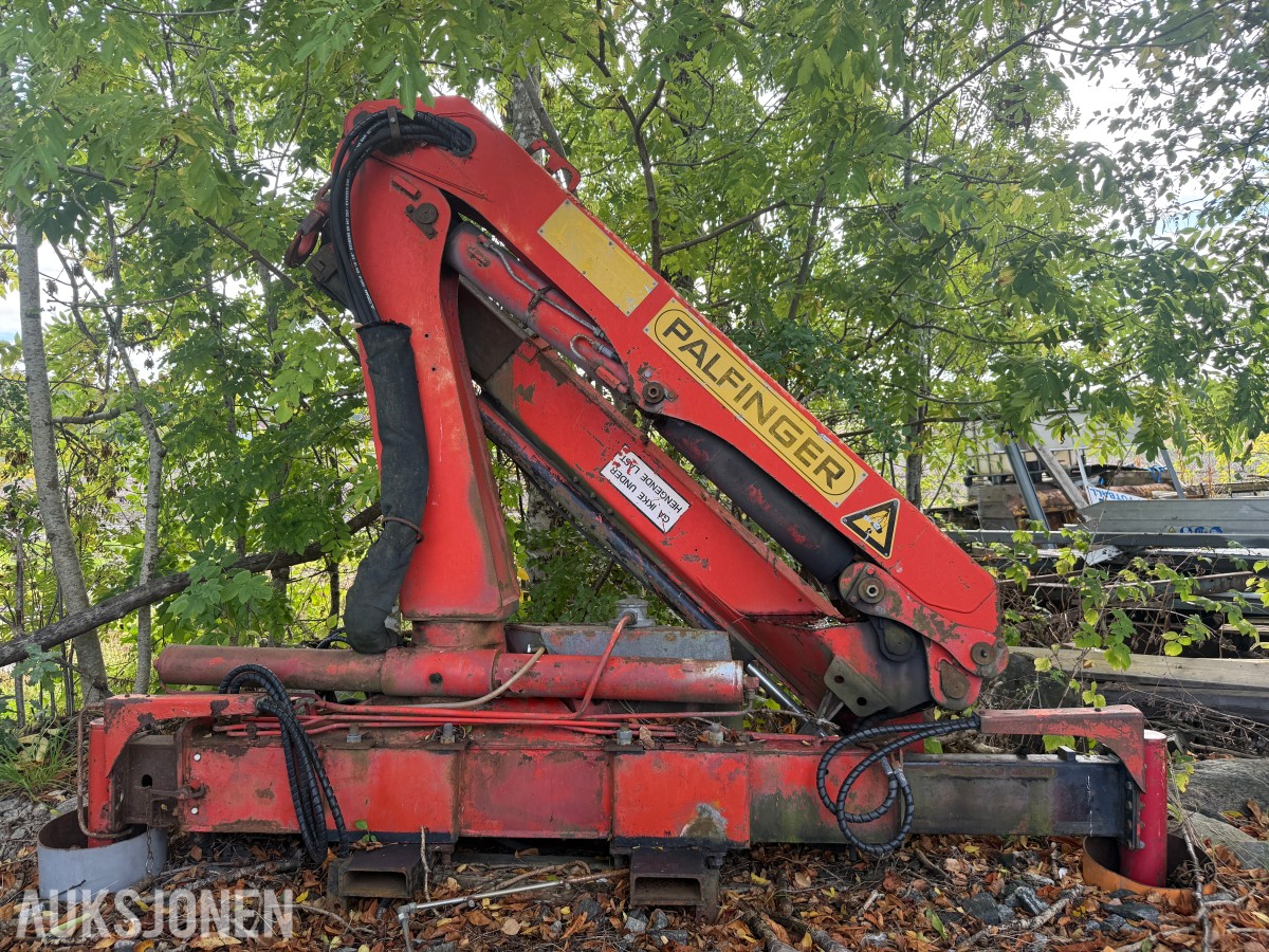 1987 Palfinger PK7000A lastebilkran.