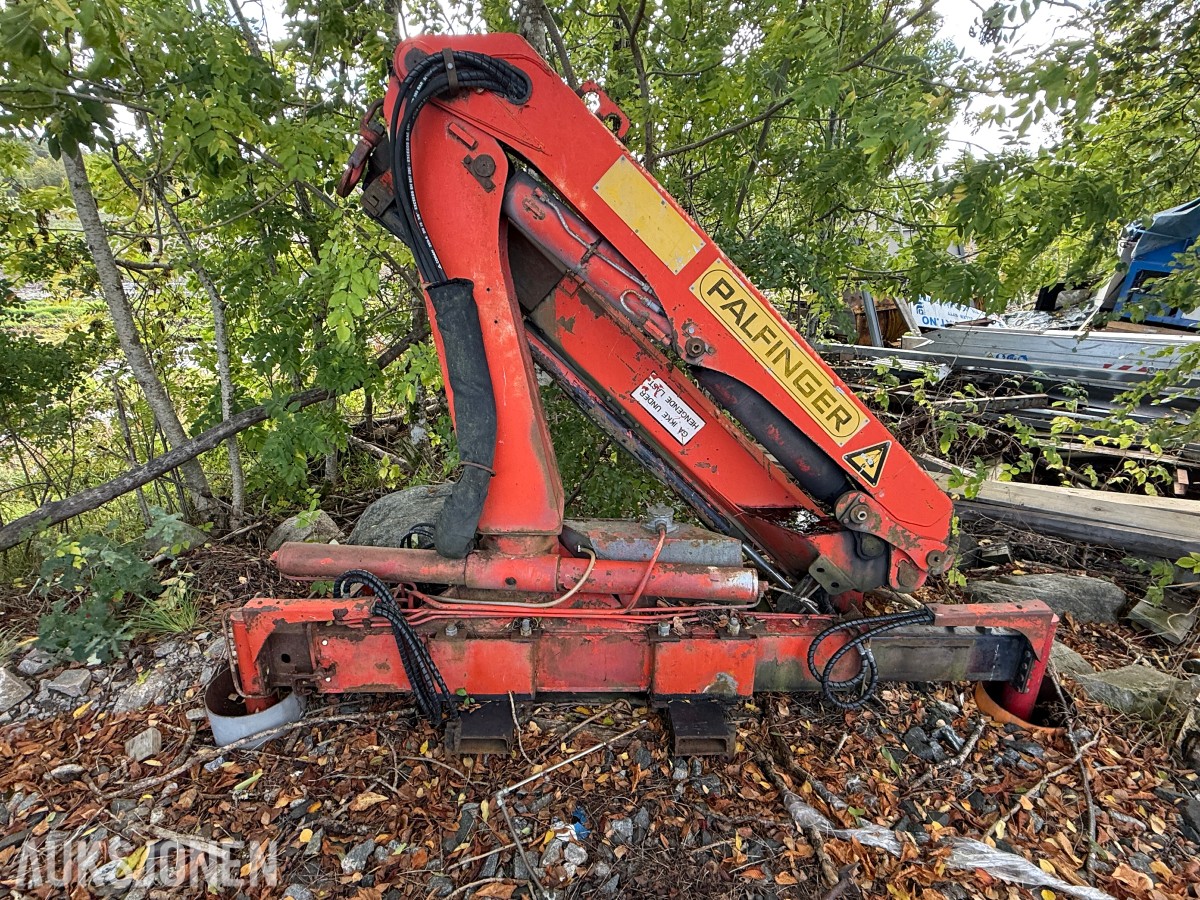 1987 Palfinger PK7000A lastebilkran.