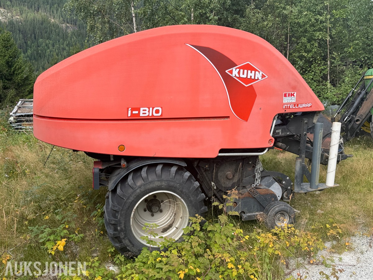 2014 Kuhn i-BIO Rundballepresse, ISOBUS