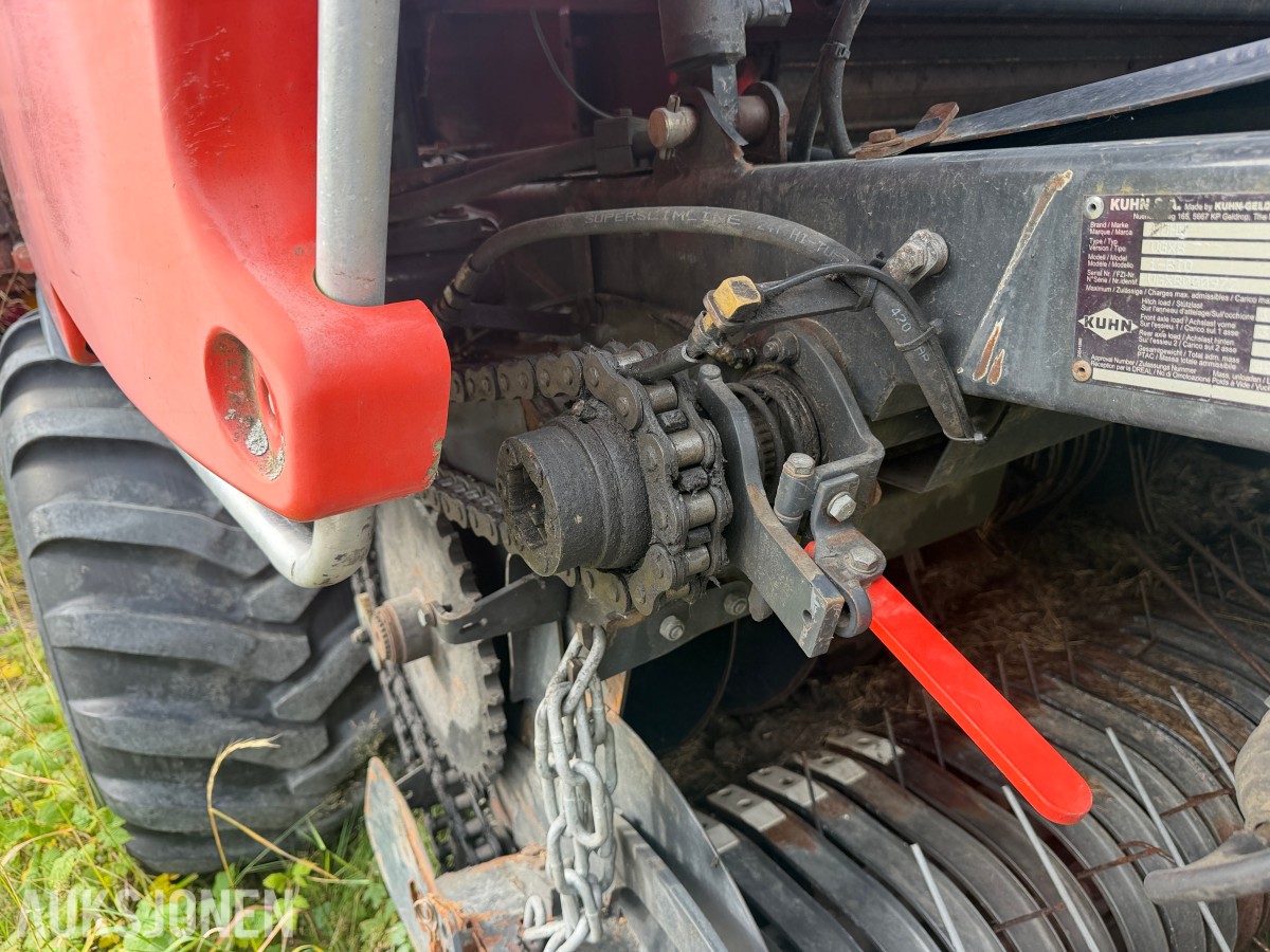 2014 Kuhn i-BIO Rundballepresse, ISOBUS