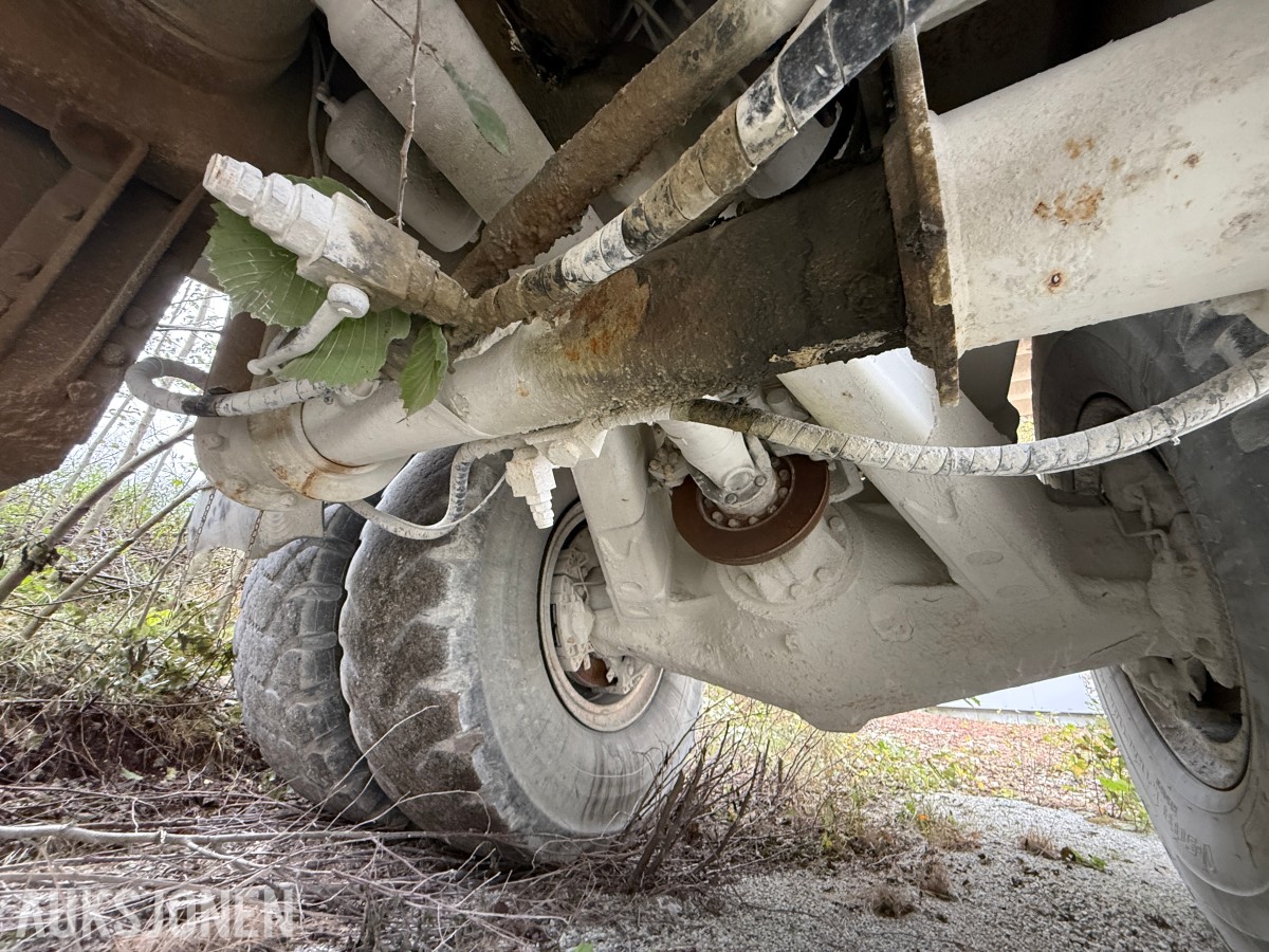 2004 Perlini DP 705 Idefix dump truck
