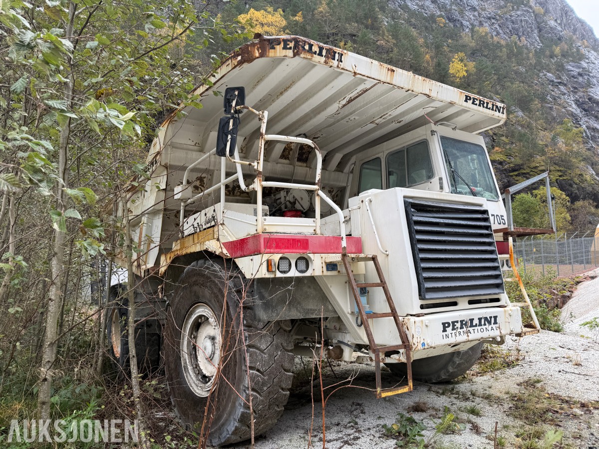 2004 Perlini DP 705 Idefix dump truck