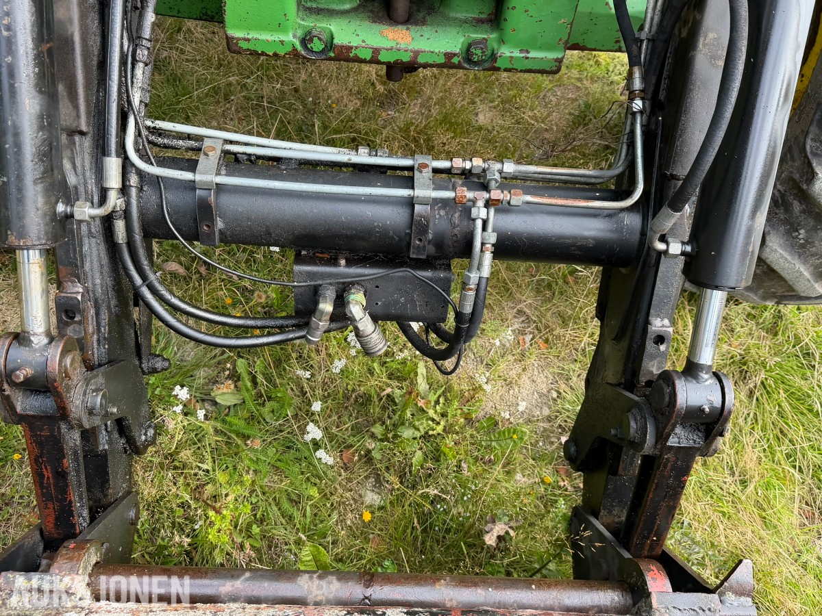 1992 John Deere 3050 S Traktor med skogsvinsj
