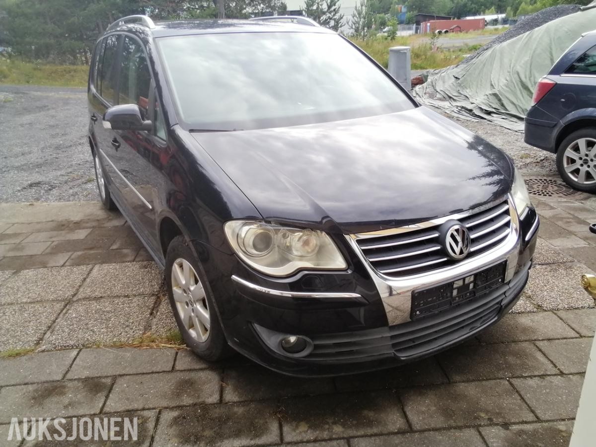2007 Volkswagen Touran 1.9 Diesel, 144000km, Reparasjonsobjekt/delebil