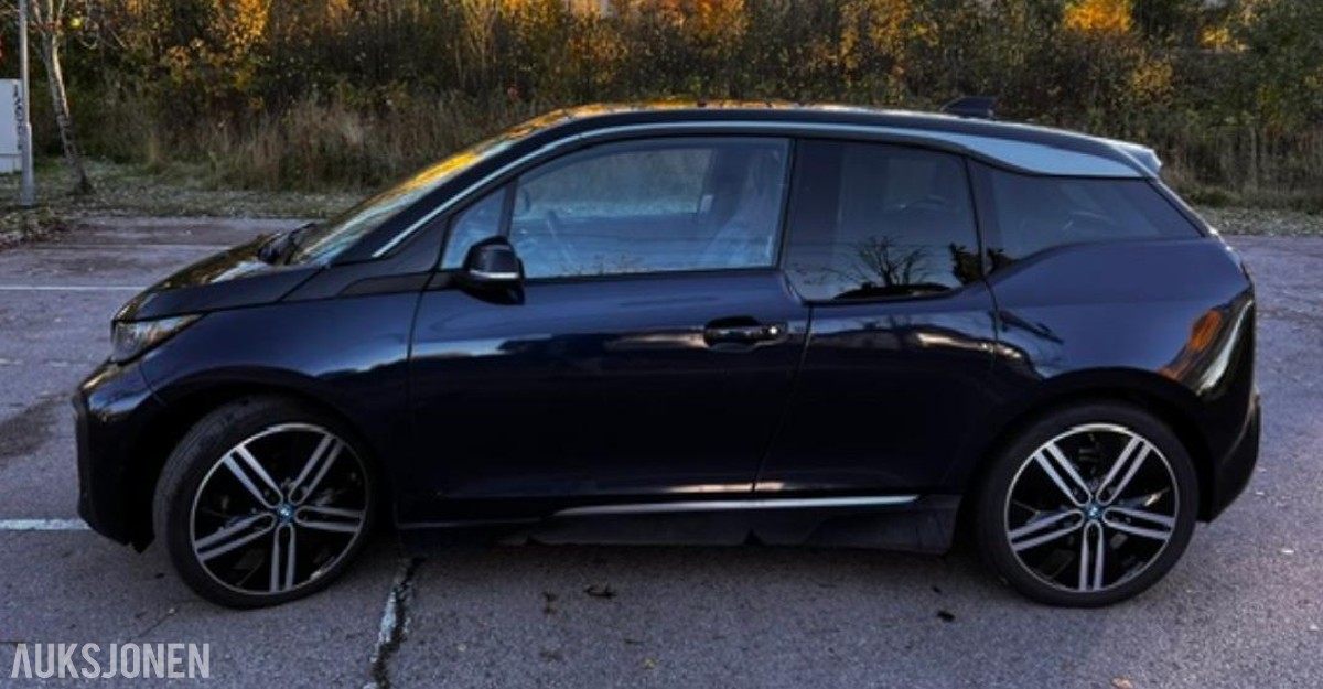 2018 BMW i3 94AH FULLY CHARGED EDITION ADAPTIV CRUISE KAMERA SOLTAK