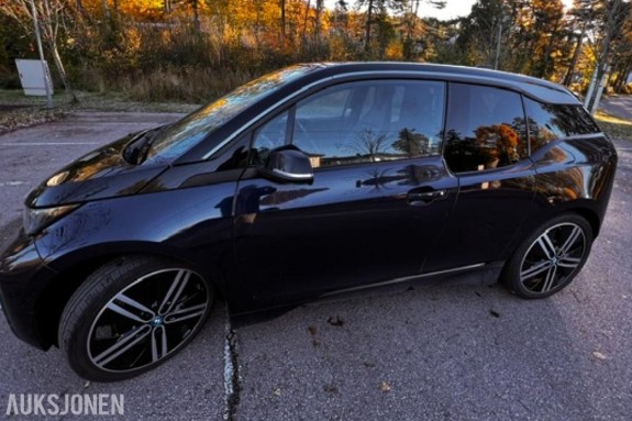 2018 BMW i3 94AH FULLY CHARGED EDITION ADAPTIV CRUISE KAMERA SOLTAK