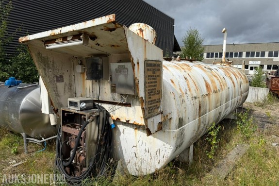 Dieseltank 12.000 Liter