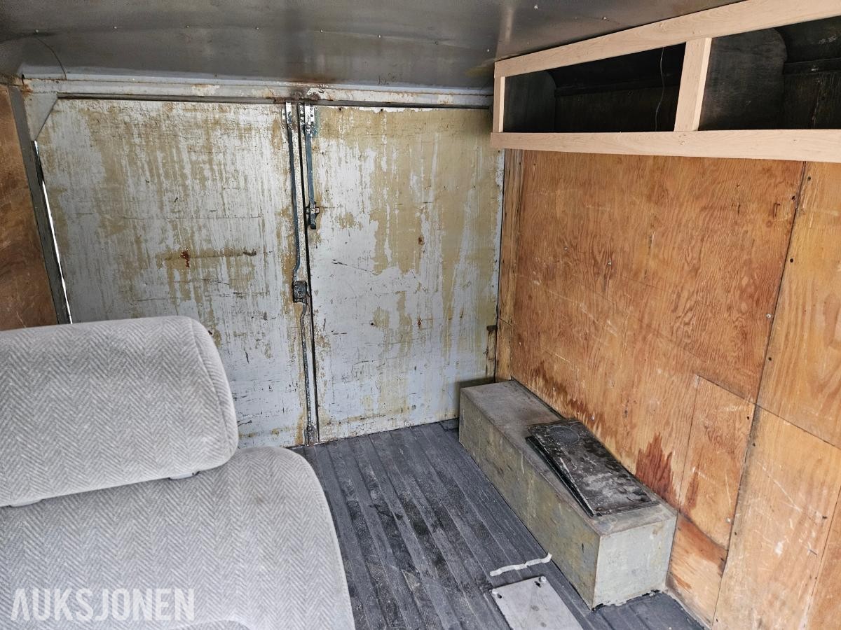 1971 GMC P-10 STEPVAN