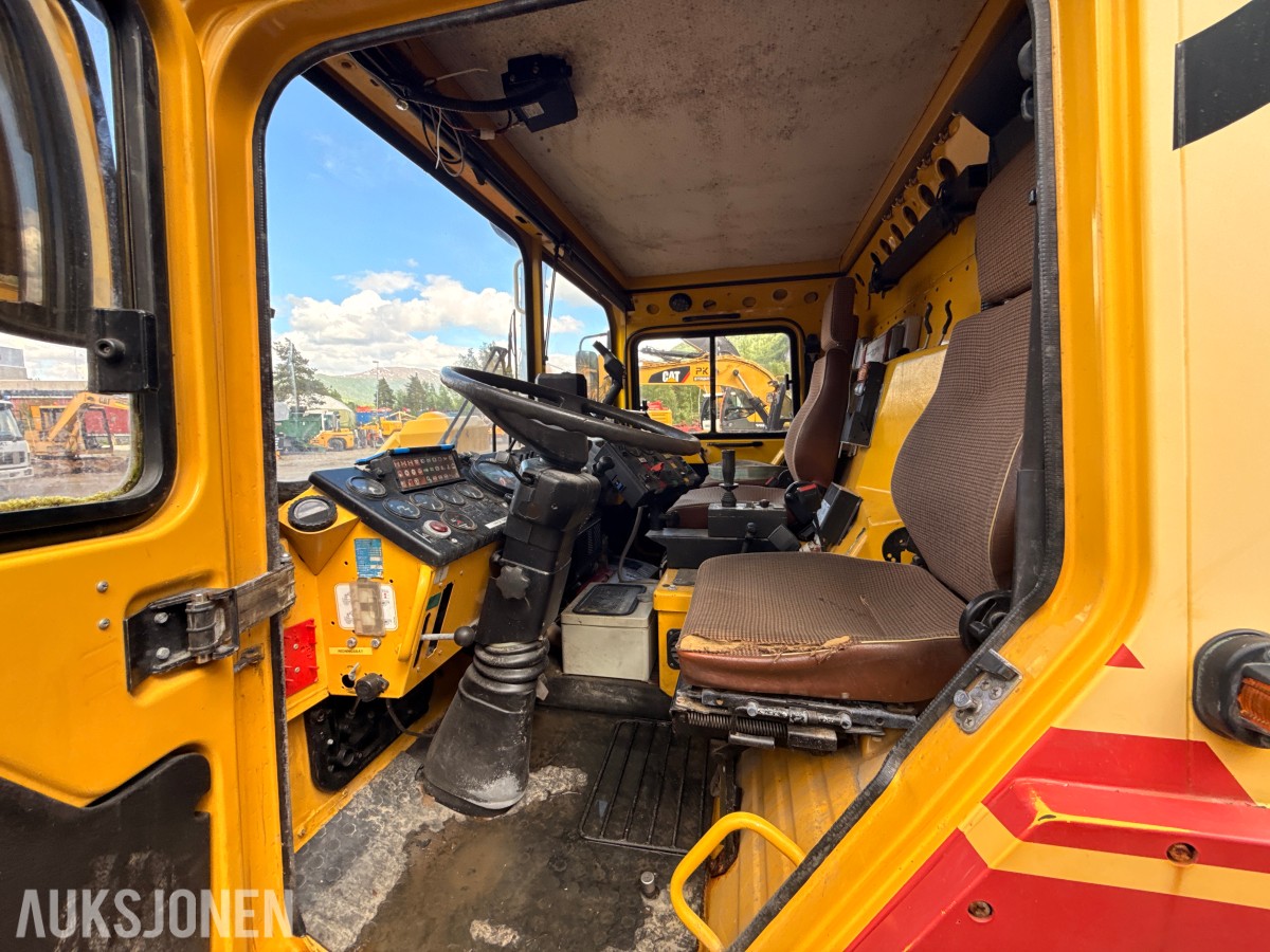 1993 MAN 24460 Brannbil 6x6 58081km