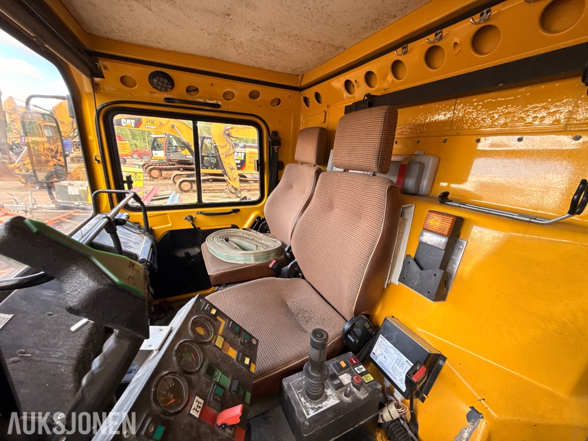 1993 MAN 24460 Brannbil 6x6 58081km