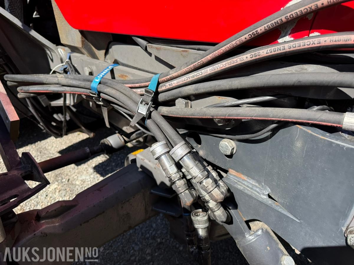2010 Massey Ferguson 6470 Dyna-6 / 50 km/t / Brøyteplate / Laster / 