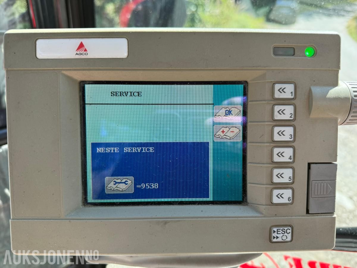 2010 Massey Ferguson 6470 Dyna-6 / 50 km/t / Brøyteplate / Laster / 