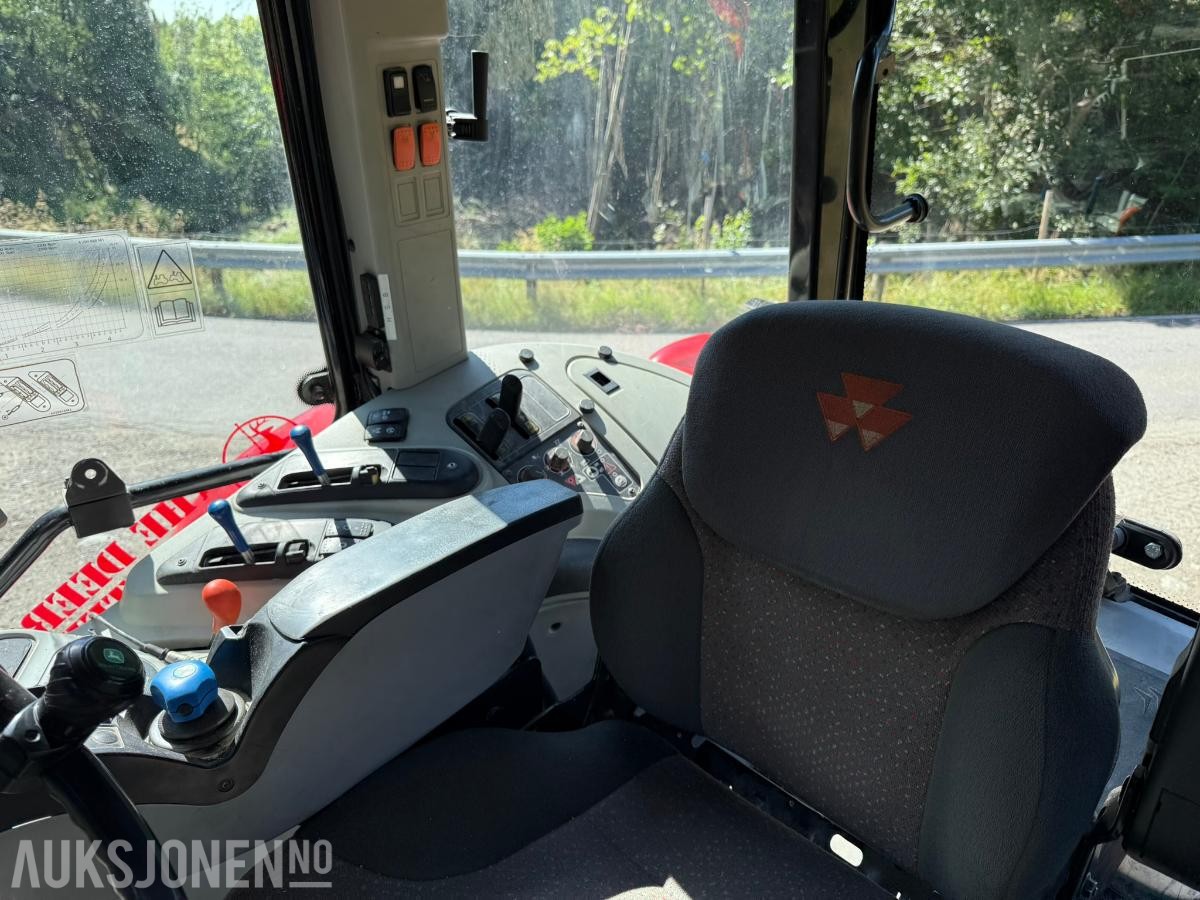 2010 Massey Ferguson 6470 Dyna-6 / 50 km/t / Brøyteplate / Laster / 
