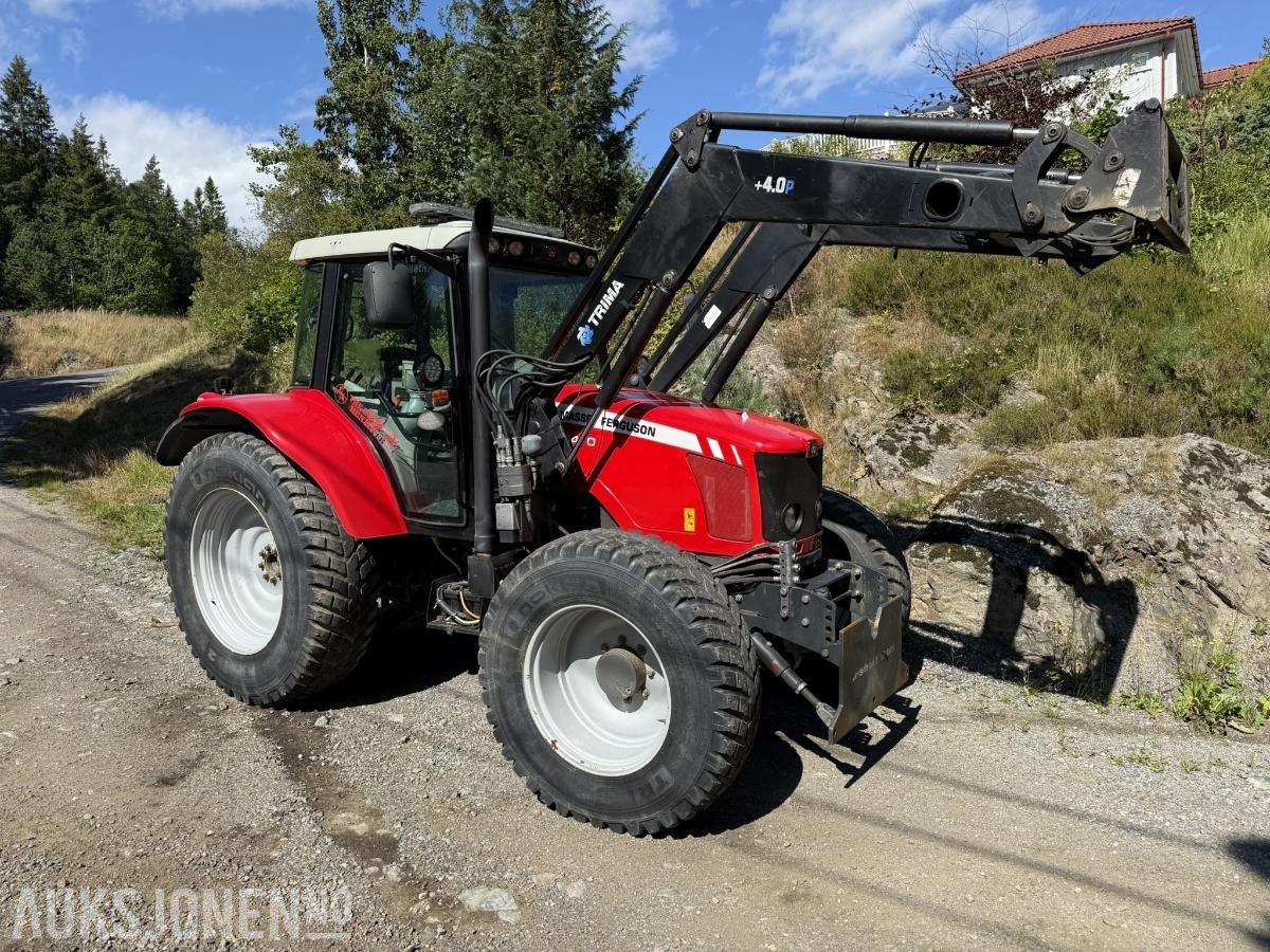 2010 Massey Ferguson 6470 Dyna-6 / 50 km/t / Brøyteplate / Laster / 