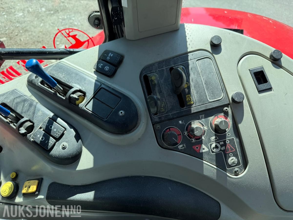 2010 Massey Ferguson 6470 Dyna-6 / 50 km/t / Brøyteplate / Laster / 