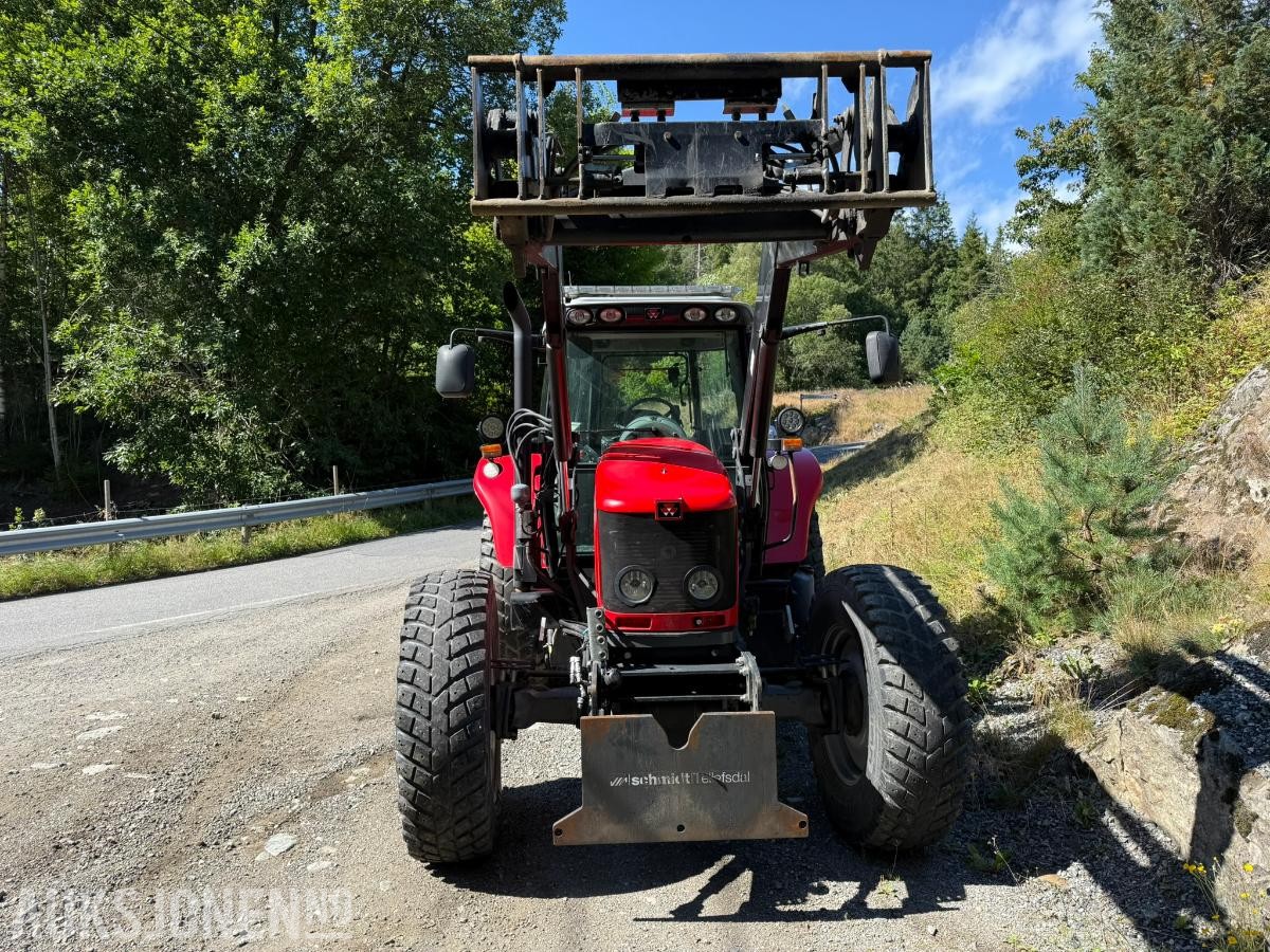 2010 Massey Ferguson 6470 Dyna-6 / 50 km/t / Brøyteplate / Laster / 