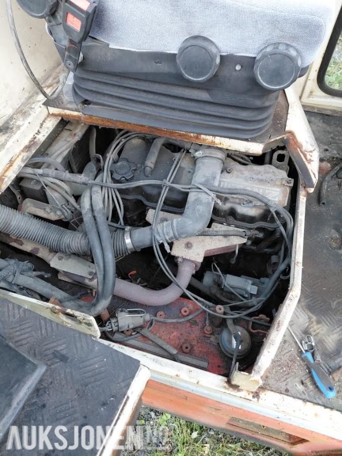 1993 Nissan RGH02A30U gaffeltruck