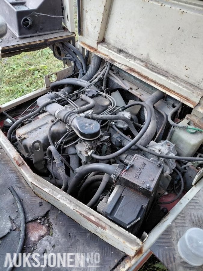 1993 Nissan RGH02A30U gaffeltruck