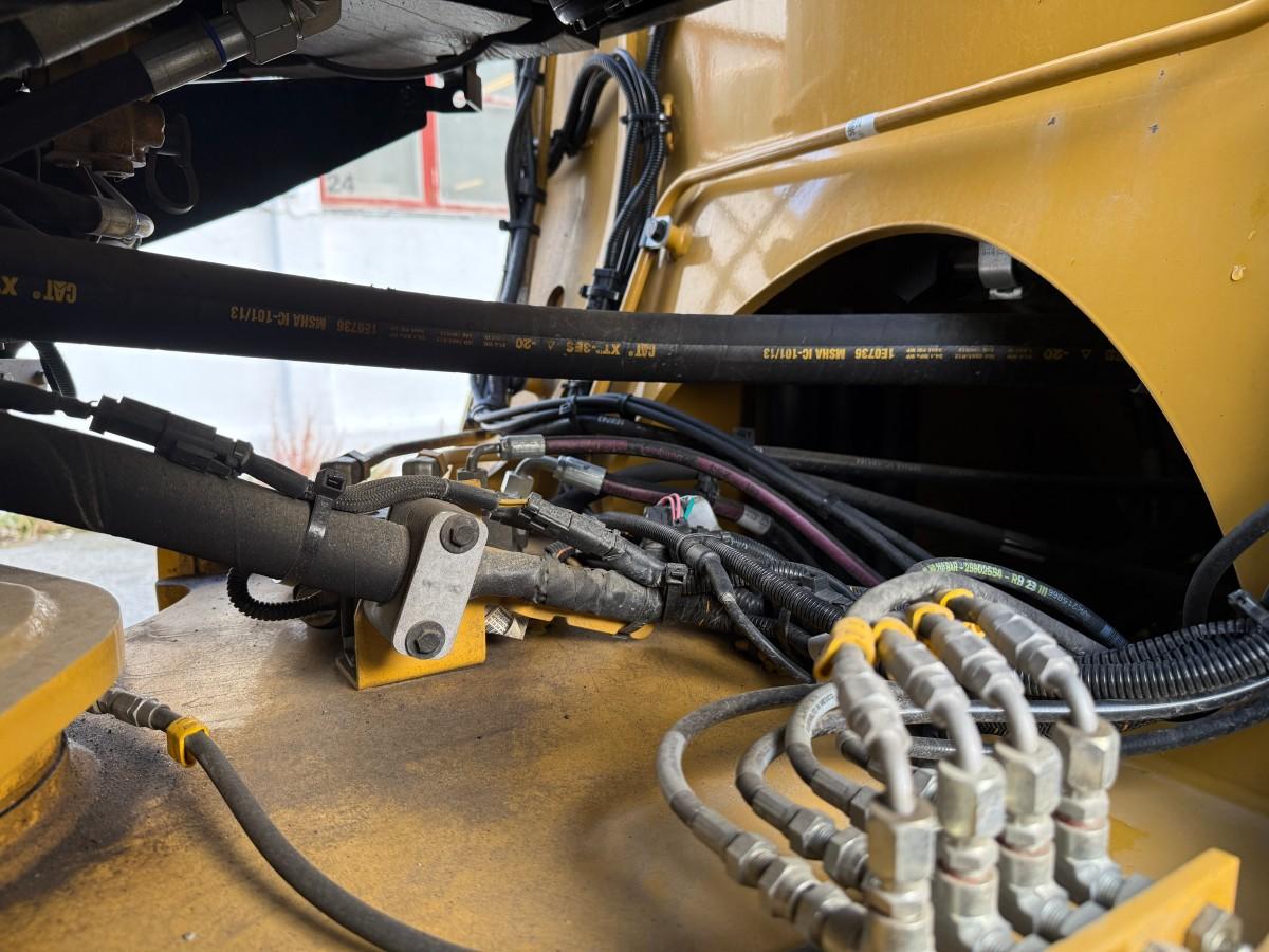 2024 Cat 930 Hjullaster, Spakestyring - Sentralsmøring