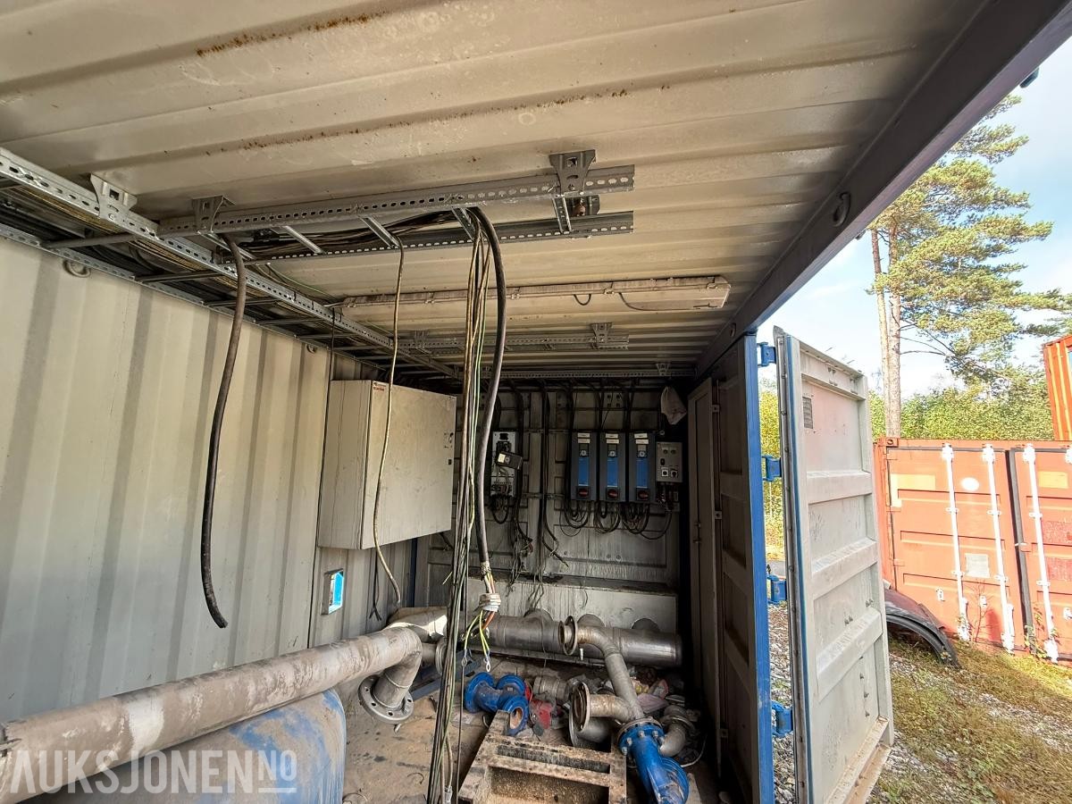 2015 BNS Container med sideåpning Intec Pumpe
