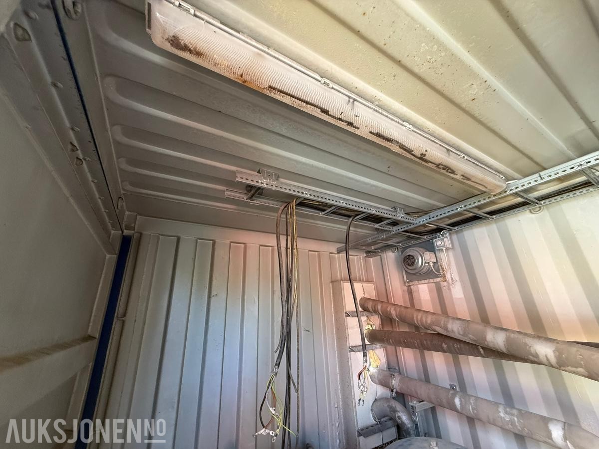 2015 BNS Container med sideåpning Intec Pumpe