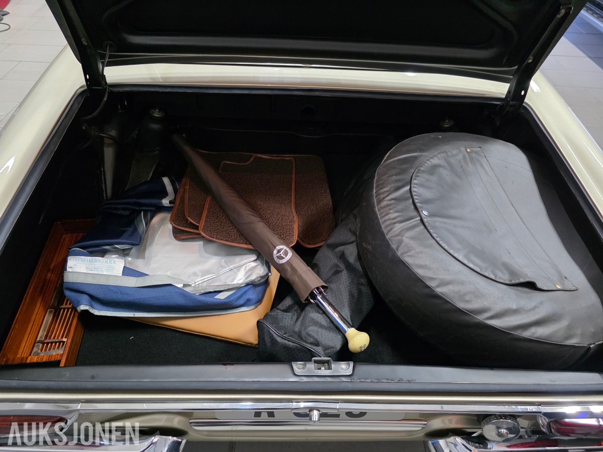 1970 Mercedes-Benz 280 SL Pagode nyrestaurert 48261 KM