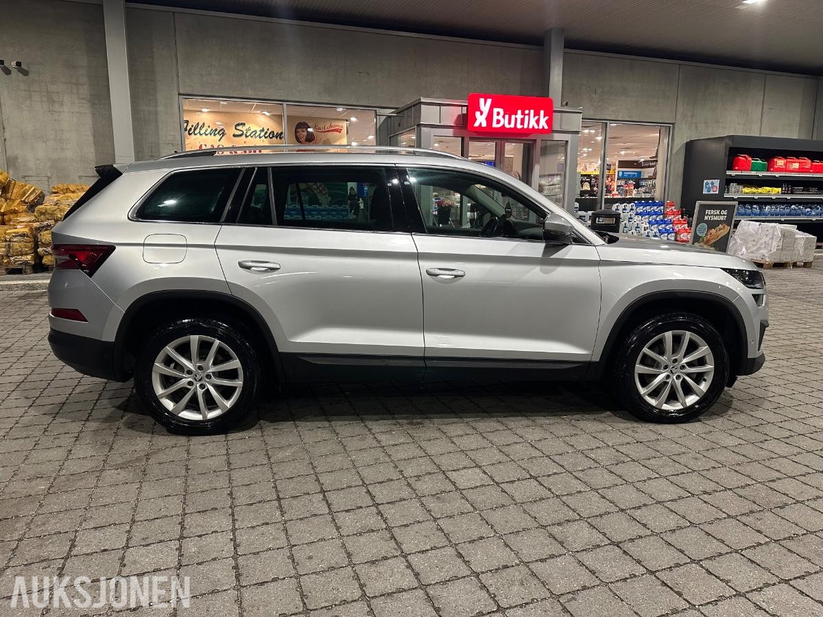 2022 Skoda Kodiaq 2.0 150hk 4x4 Webasto Ryggekamera Adaptiv LED