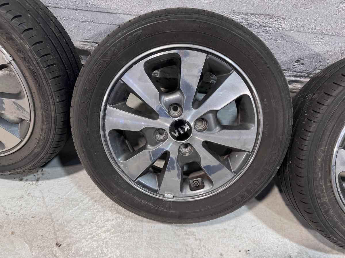 4 stk. Kia originalfelger med sommerdekk – 165/60 R14