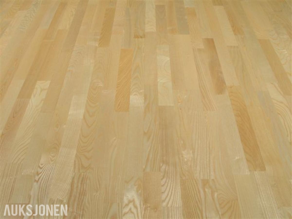 3 Stavs Parkett Ask eleganse - 81m2
