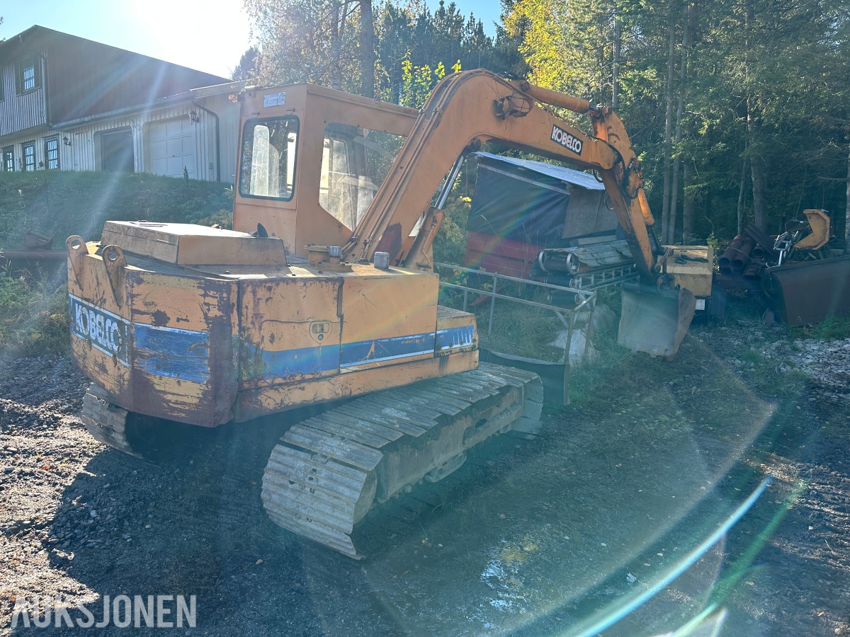 Kobelco k903B gravemaskin