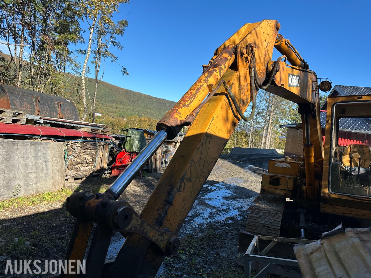 Kobelco k903B gravemaskin