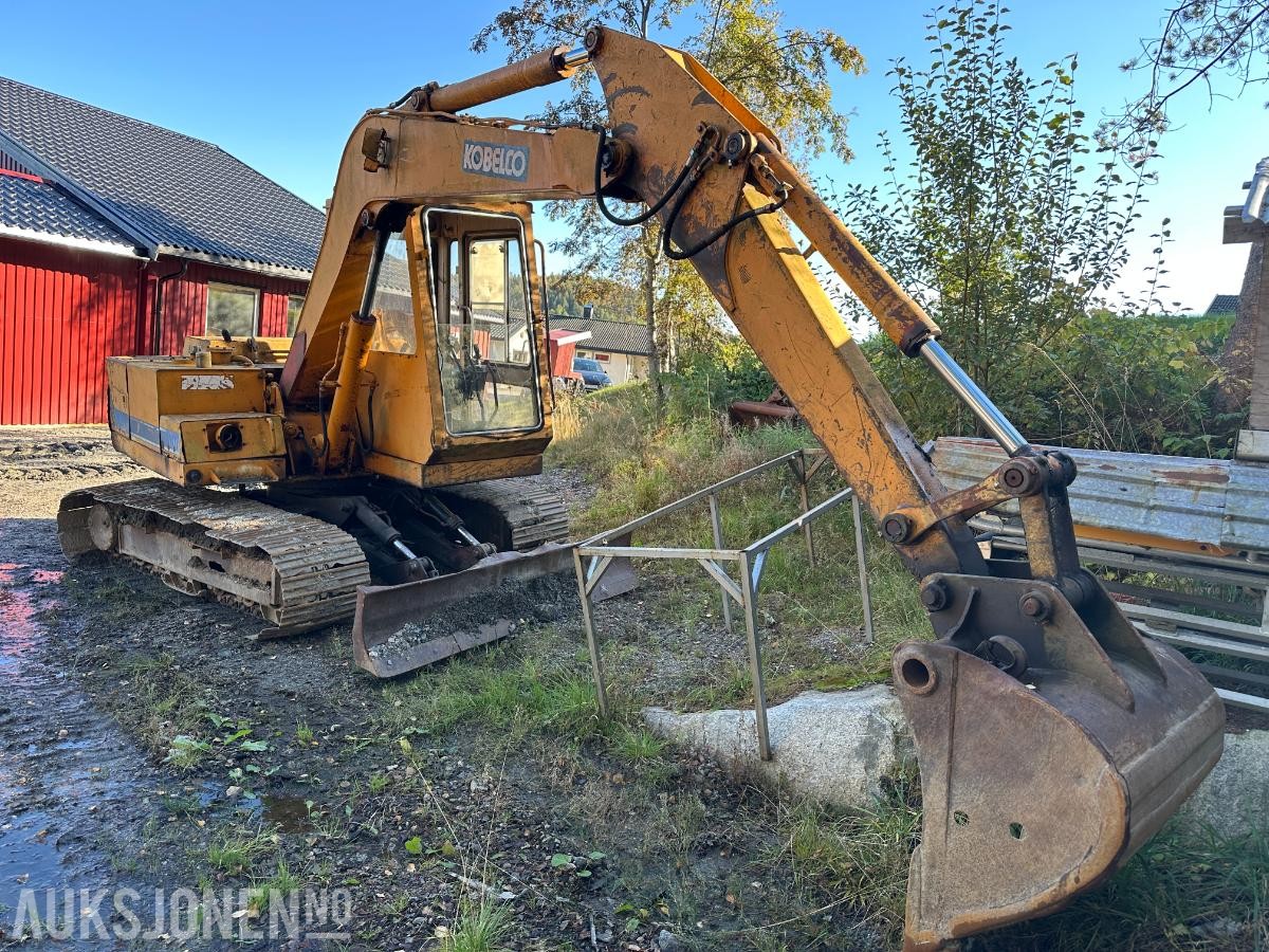 Kobelco k903B gravemaskin