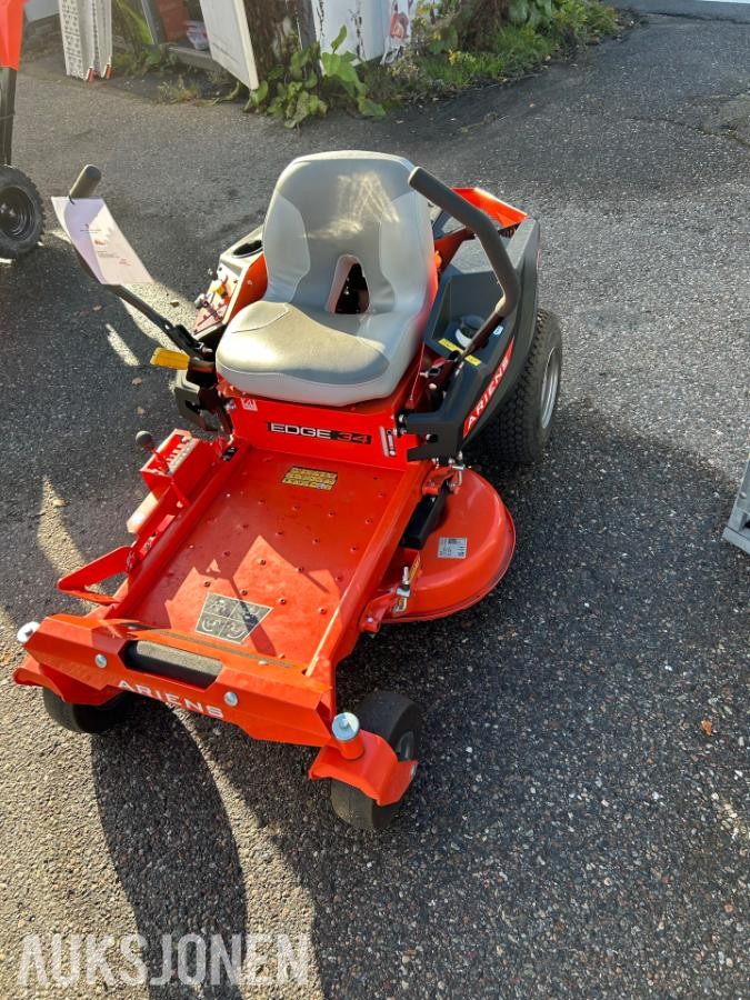 2025 ny Ariens Zero-turn edge 34