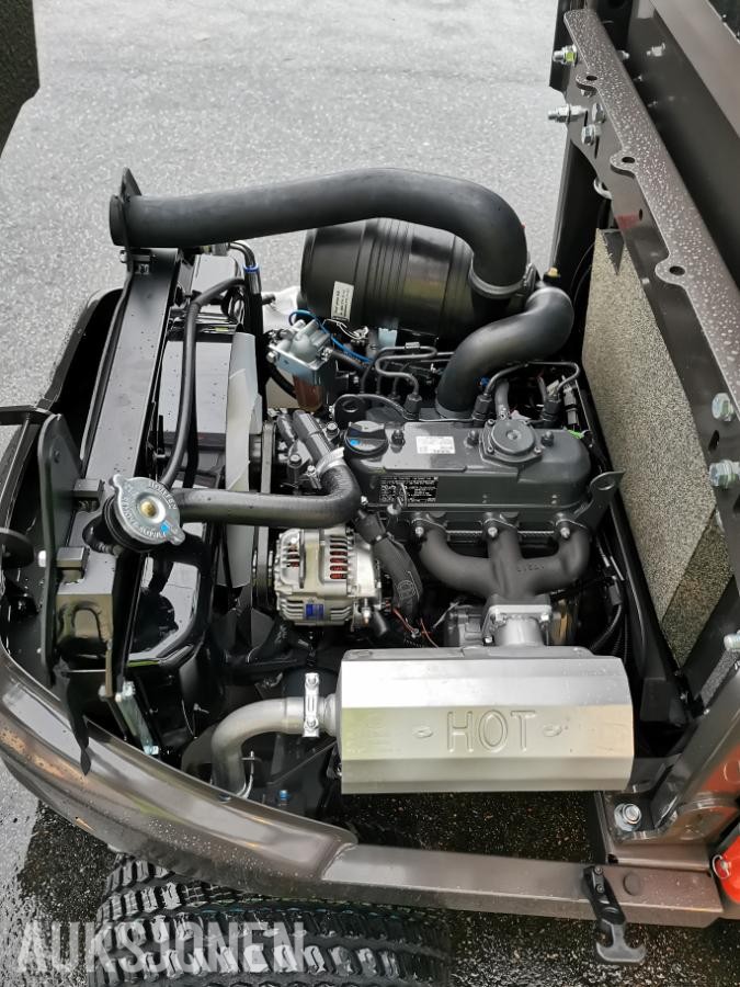 2024 Husqvarna P 525 DX med hytte - Midjestyrt - UTSTILLINGSMODELL