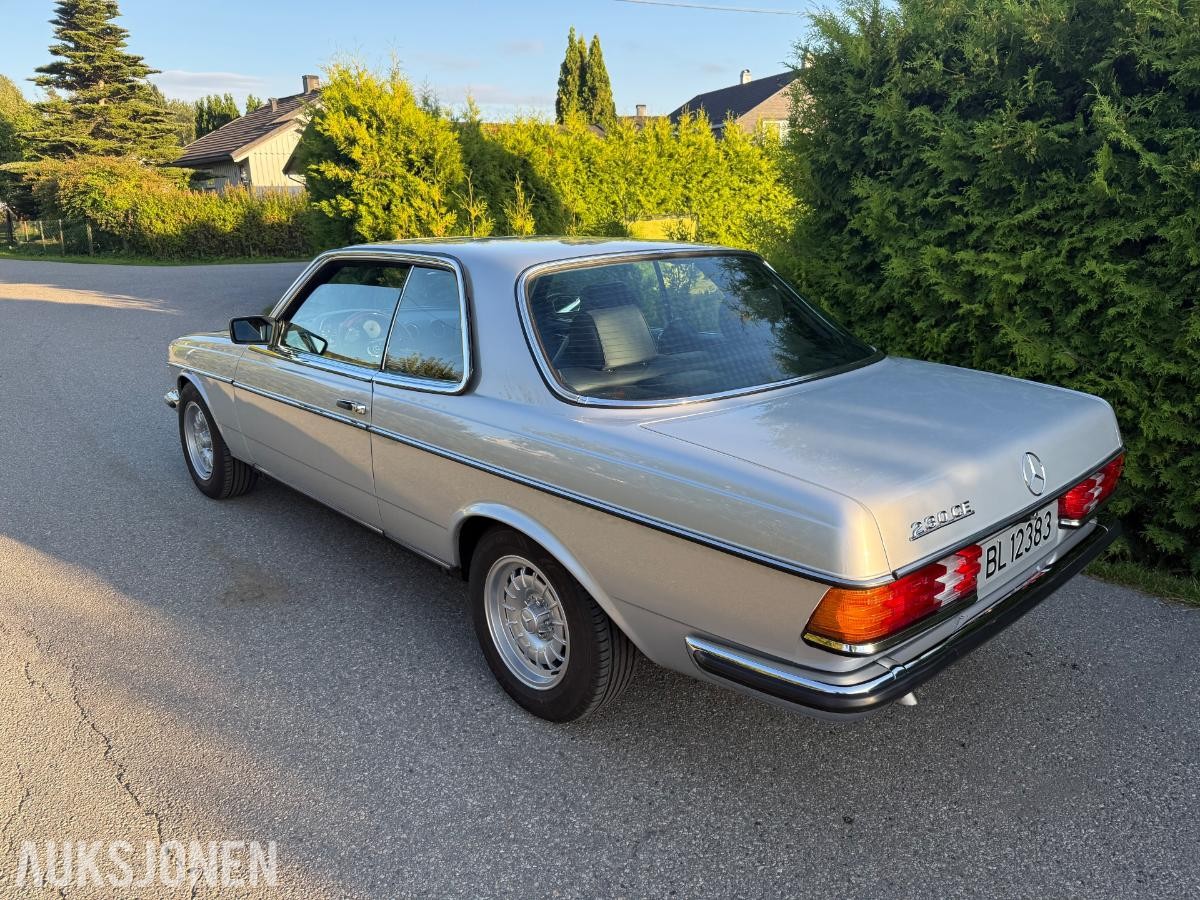 1983 Mercedes-Benz 230 CE 2.3 bensin Automat eu ok til 05.2027