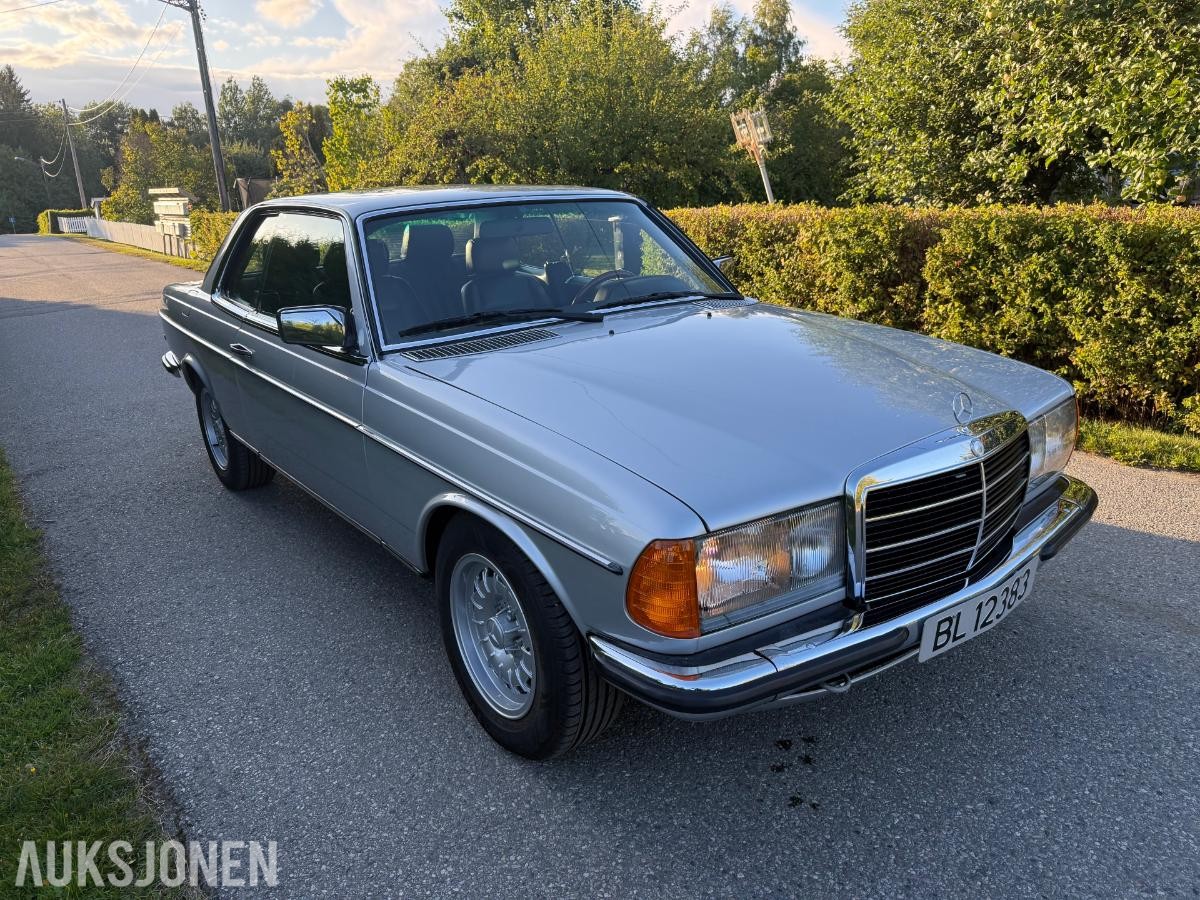 1983 Mercedes-Benz 230 CE 2.3 bensin Automat eu ok til 05.2027