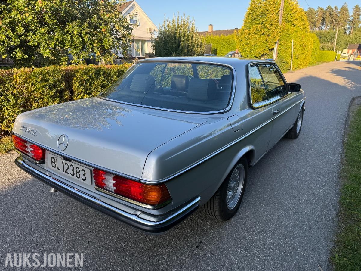 1983 Mercedes-Benz 230 CE 2.3 bensin Automat eu ok til 05.2027