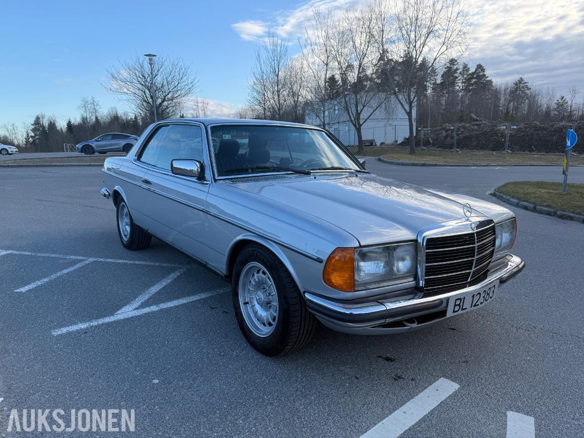 1983 Mercedes-Benz 230 CE 2.3 bensin Automat eu ok til 05.2027